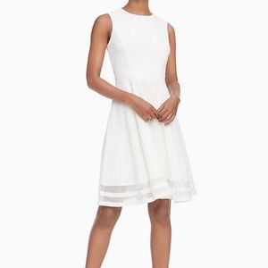 Calvin Klein SLEEVELESS FIT + FLARE DRESS
